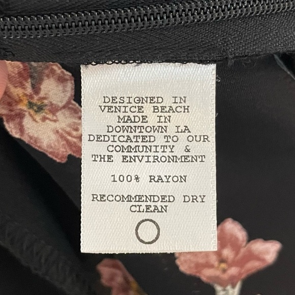 NWT Flynn Skye Parker Pant in Black Cherry Blossom, Size S - Picture 9 of 9